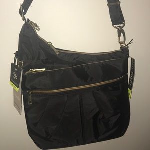 Travelon Anti-theft travel purse. Crossbody